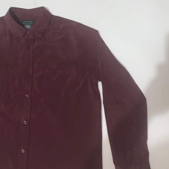 Vanderbilt Men’s Luxury Long Sleeve Button Down Size Medium - Picture 2 of 5